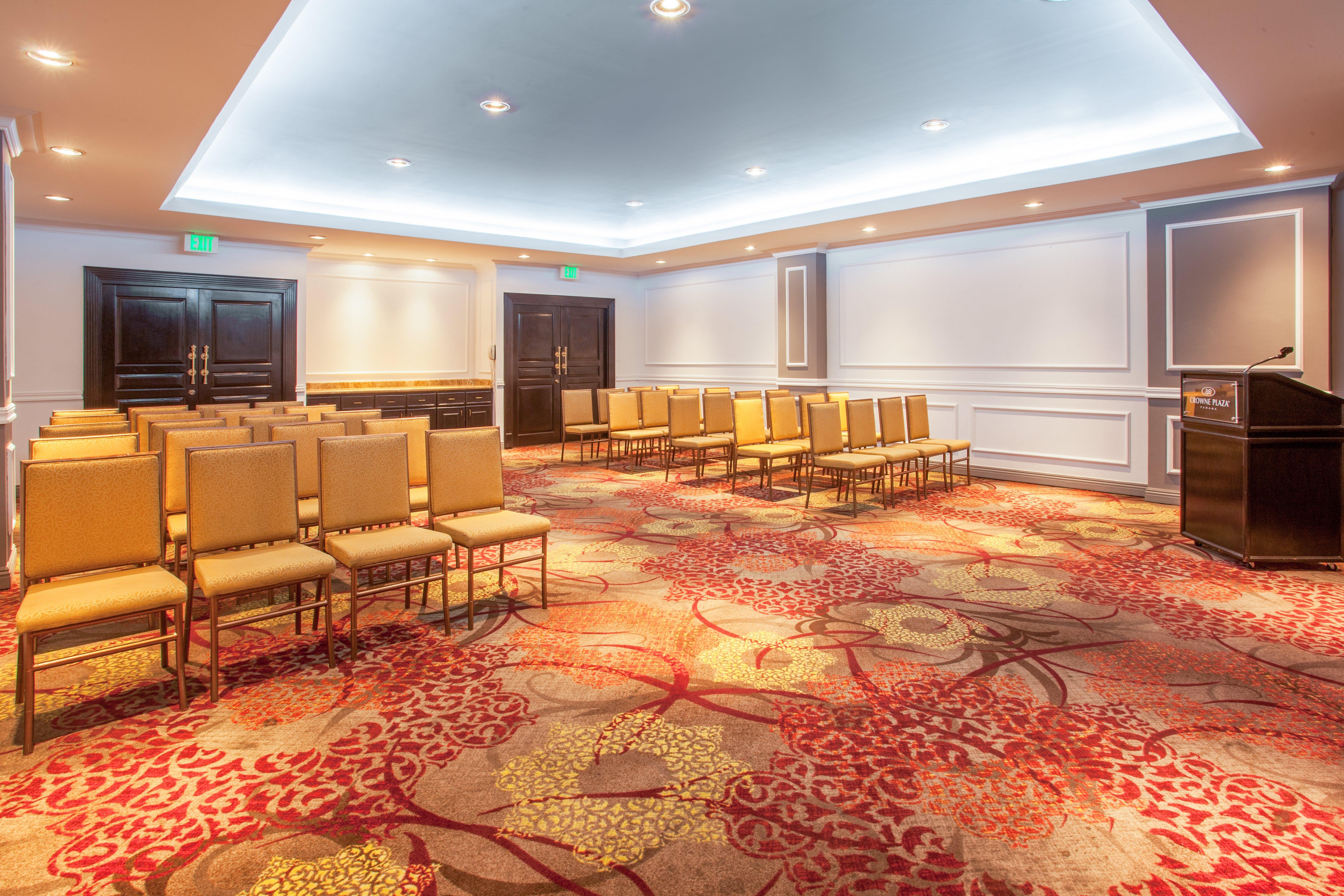 Hotel Crowne Plaza Panama By Ihg Exterior foto